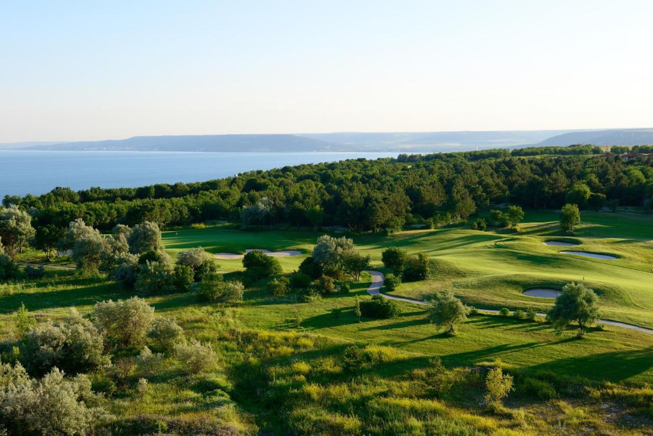 Lighthouse Golf & Spa Hotel Balchik Exterior foto Golf course in Croatia