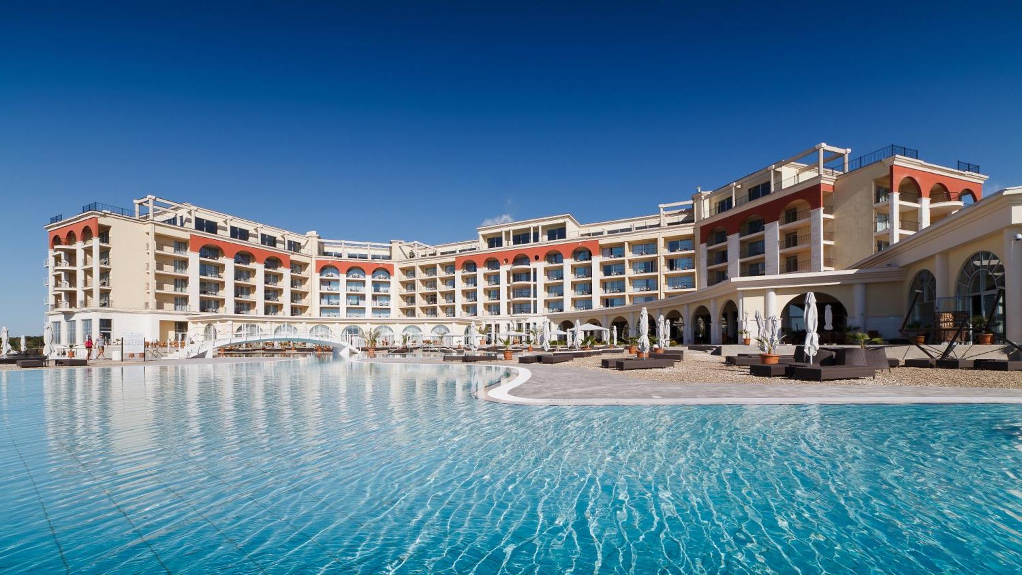 Lighthouse Golf & Spa Hotel Balchik Exterior foto The Westin La Paloma Resort & Spa