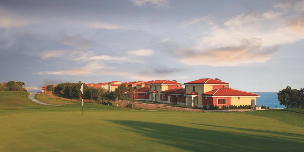 Lighthouse Golf & Spa Hotel Balchik Exterior foto The clubhouse at the 2004 European Masters